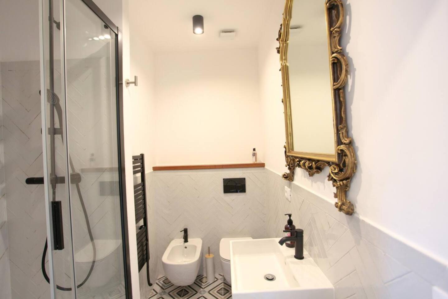 Charles Bridge Unique Maisonette